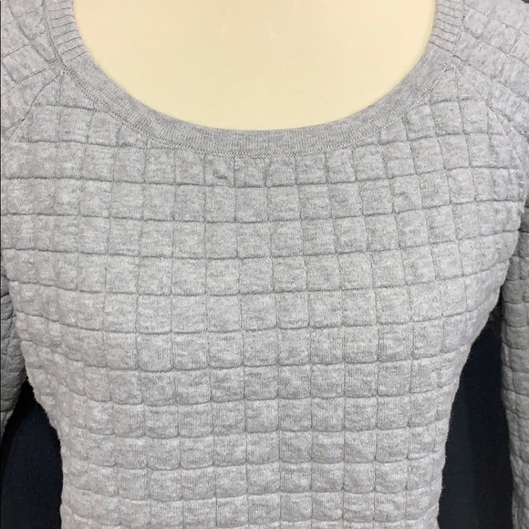 French Connection sweatshirt - Picture 4 of 9